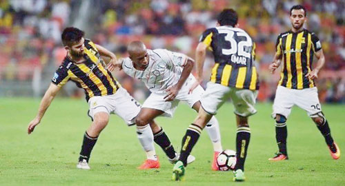  الشيخ أم العميد في النهائي؟