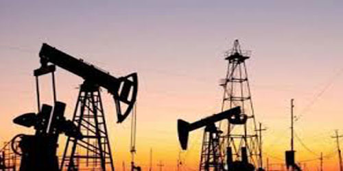 أسعار النفط تواصل الانهيار.. والخام الأميركي بـ(20) دولاراً 