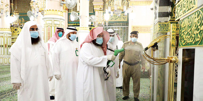  جانب من عملية التنظيف