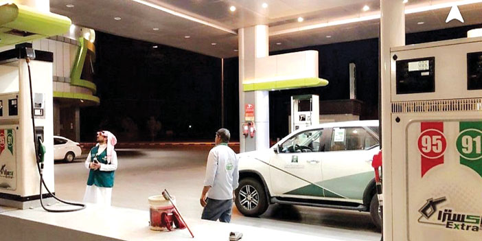 جولات رقابية على محطات الوقود للتأكد من التزامها بالأسعار 