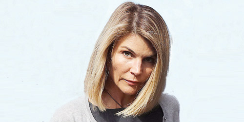 ممثلة أميركية تقر بذنبها في تهمة احتيال 