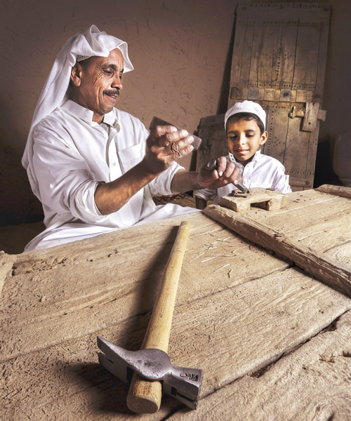 عدسة التراث 