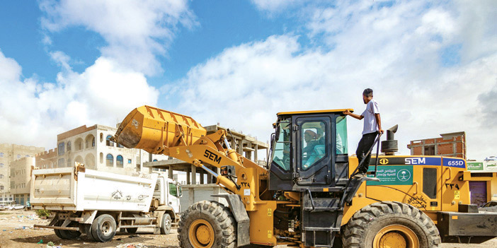  جانب من سير الأعمال