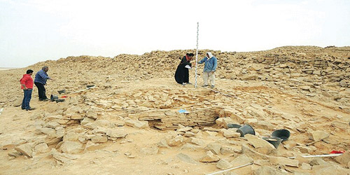 اكتشاف هيكل حجري من الألفية السادسة قبل الميلاد في دومة الجندل 