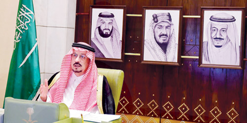 رأس الاجتماع الأول لمحافظي منطقة الرياض 