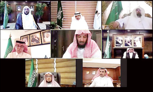 افتتح أعمال ندوة الحج السنوية الكبرى الافتراضية.. وزير الحج: 