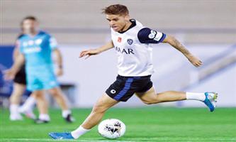 الهلال ينهي تحضيراته للفتح بمران اعتيادي 