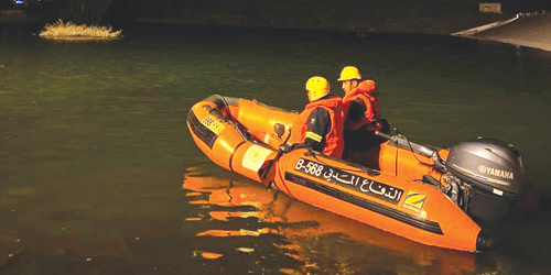  فرق الدفاع خلال البحث عن الغريقين