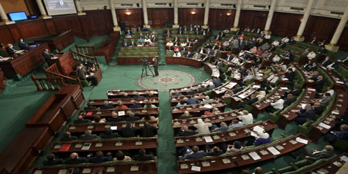 البرلمان التونسي يناقش منح الثقة من عدمها لحكومة المشيشي 