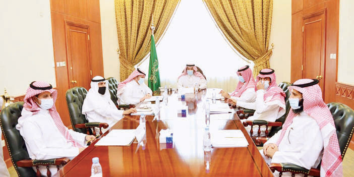  الأمير عبد الرحمن بن عبد الله يترأس اجتماع رؤساء البلديات بالمحافظة