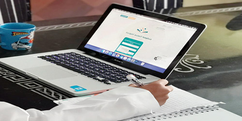 عقب متابعة التجارب الدولية وحماية الإنسان أولاً 