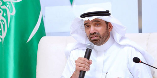  وزير الموارد البشرية