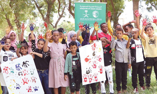 المملكة تنفذ أعمال إنسانية ضمن مشروع «بذرة أمان» للأطفال الأيتام في اليمن 