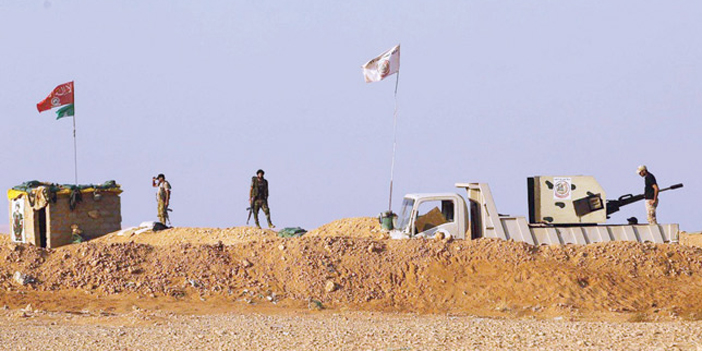 غارات إسرائيلية تستهدف ميليشيات إيرانية في البوكمال السورية 