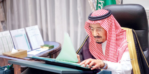 مجلس الوزراء برئاسة خادم الحرمين يؤكد حرص المملكة على سيادة وسلامة الأراضي العربية 