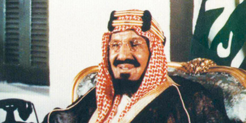 طول عبدالعزيز كم الملك ابن سعود