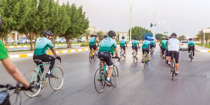 لقطة من ماراثون دراجو القصيم يقطعون 90 كلم بمناسبة اليوم الوطني