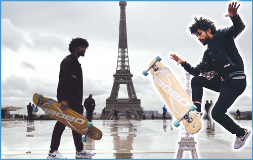 فرانك فيفي يمارس رقص اللونج بورد بإحدى ساحات باريس 