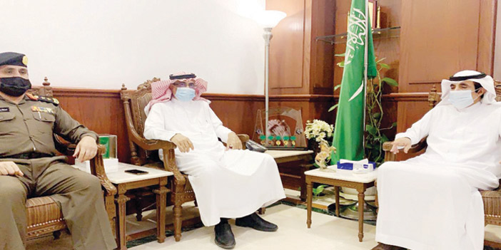  محافظ الرس مع مدير عام وزارة النقل بمنطقة القصيم