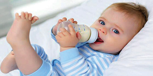 كمية كبيرة من الميكروبلاستيك تأتي من زجاجات حليب الرضع 