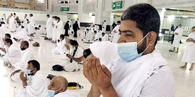 (11) بابًا تستقبل المصلين في أول جمعة بالمسجد الحرام 