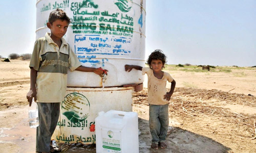مركز الملك سلمان للإغاثة والأعمال الإنسانية يواصل تنفيذ مشروع الإمداد المائي  في محافظة حجة اليمنية 