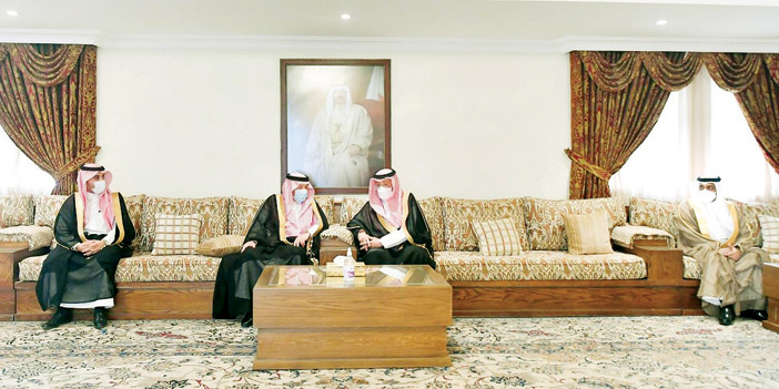  جانب من زيارة العزاء