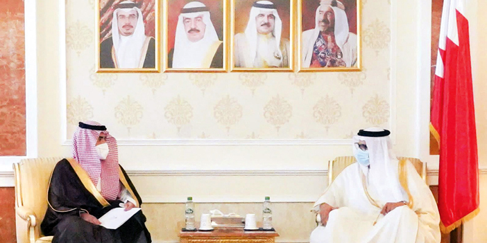 الأمير سلطان بن أحمد التقى وزير الخارجية البحريني 