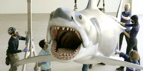 مجسّم لسمكة القرش في فيلم «الفك المفترس» أبرز معروضات متحف الأوسكار 