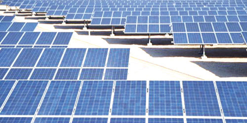 مؤتمر «آفاق الطاقة الشمسية» بجامعة القصيم يصدر 12 توصية 