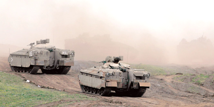  دبابات الجيش الإسرائيلي تتجول في مرتفعات الجولان