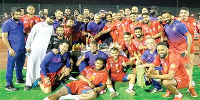 الوحدة يغادر إلى الرياض لملاقاة النصر 