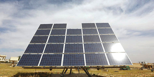 السلطان: المملكة تستهدف اعتماد إنتاج الكهرباء على الطاقة المتجددة بنسبة 50 % 