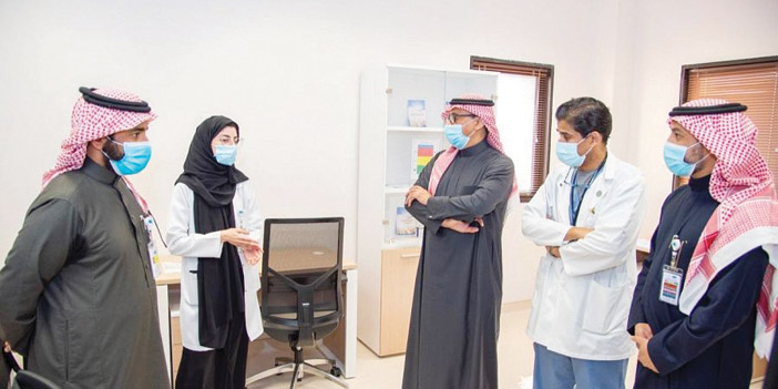 رئيس جامعة الملك سعود يفتتح المقر الجديد للمركز الجامعي للسكري 