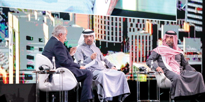 في الجلسة الحوارية «مستقبل الرياض» ضمن فعاليات مبادرة مستقبل الاستثمار 