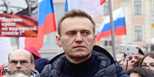 النيابة العامة الروسية تبقي نافالني في السجن 
