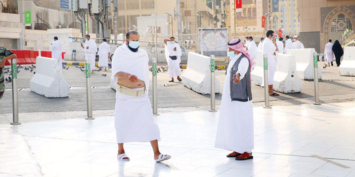  المراقبون ينتشرون في ساحات المسجد الحرام