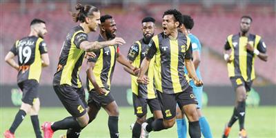 «الاتحاد» عين على الأهلي وأخرى على الترتيب 