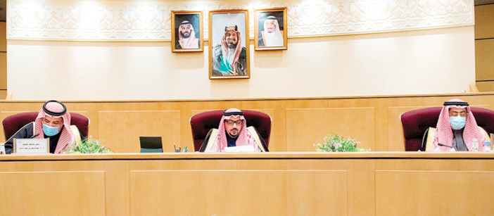  أمير القصيم يترأس جلستَي المجلس الأولى والثانية من الدورة الأولى