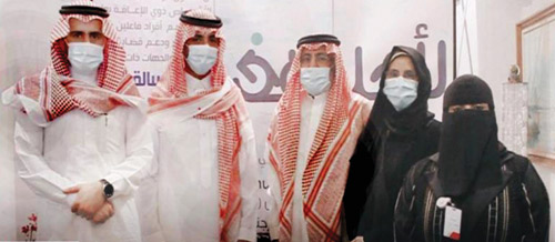  صورة تذكارية خلال الزيارة