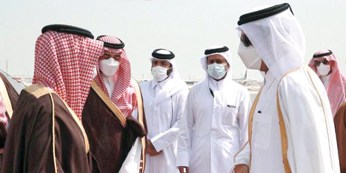  وزير الخارجية خلال وصوله الدوحة أمس