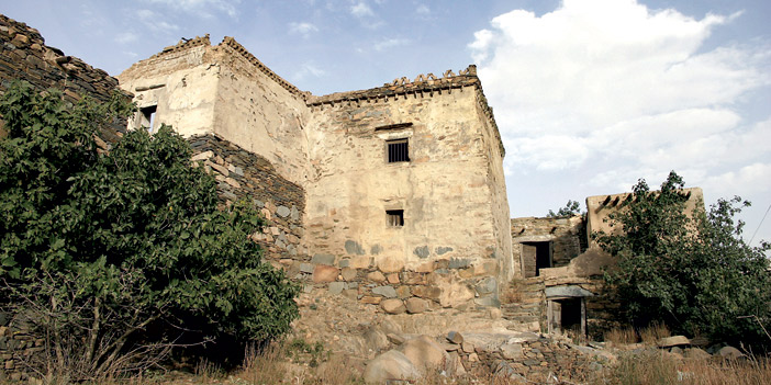  جانب من البيوت التراثية في قرية الظفير