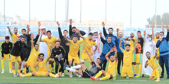  من فرحة نادي العروبة بالتأهل