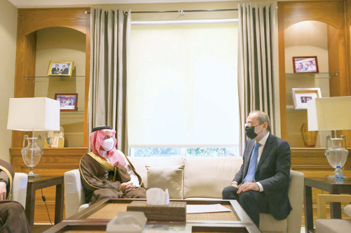  وزير الخارجية الأردني خلال استقباله سمو الأمير فيصل بن فرحان