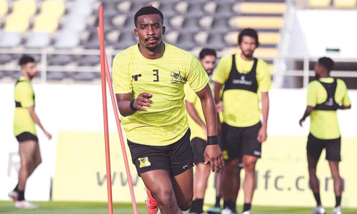 الاتحاد جاهز للكلاسيكو.. والمولد يعد جماهير العميد بهزيمة الهلال 