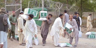 توزيع 1269 سلة غذائية رمضانية في باكستان 