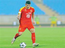 الرباط يبعد ادسون عن القادسية حتى نهاية الموسم 