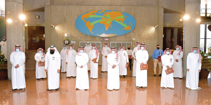 الهيئة الملكية بالجبيل تكرِّم منسوبيها المبدعين والمبتكرين 
