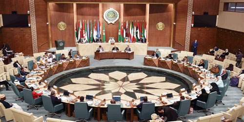 البرلمان العربي يدعو لحماية واحترام حقوق الصحفيين 