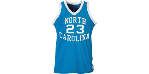 بيع قميص لجوردان بالمزاد بـ(1.38) مليون دولار 